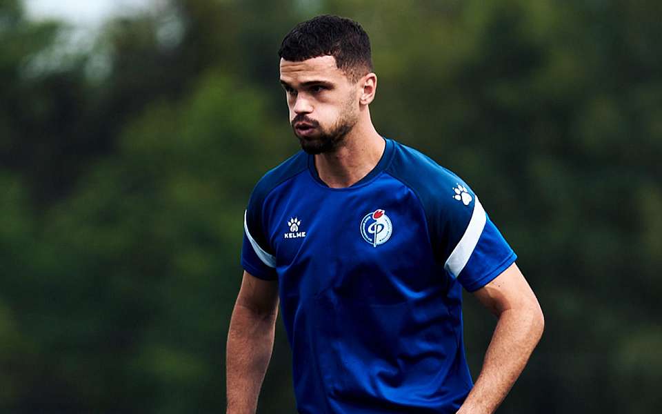 Форвард Белайди Пуси – лучший игрок воронежского «Факела» по итогам августа