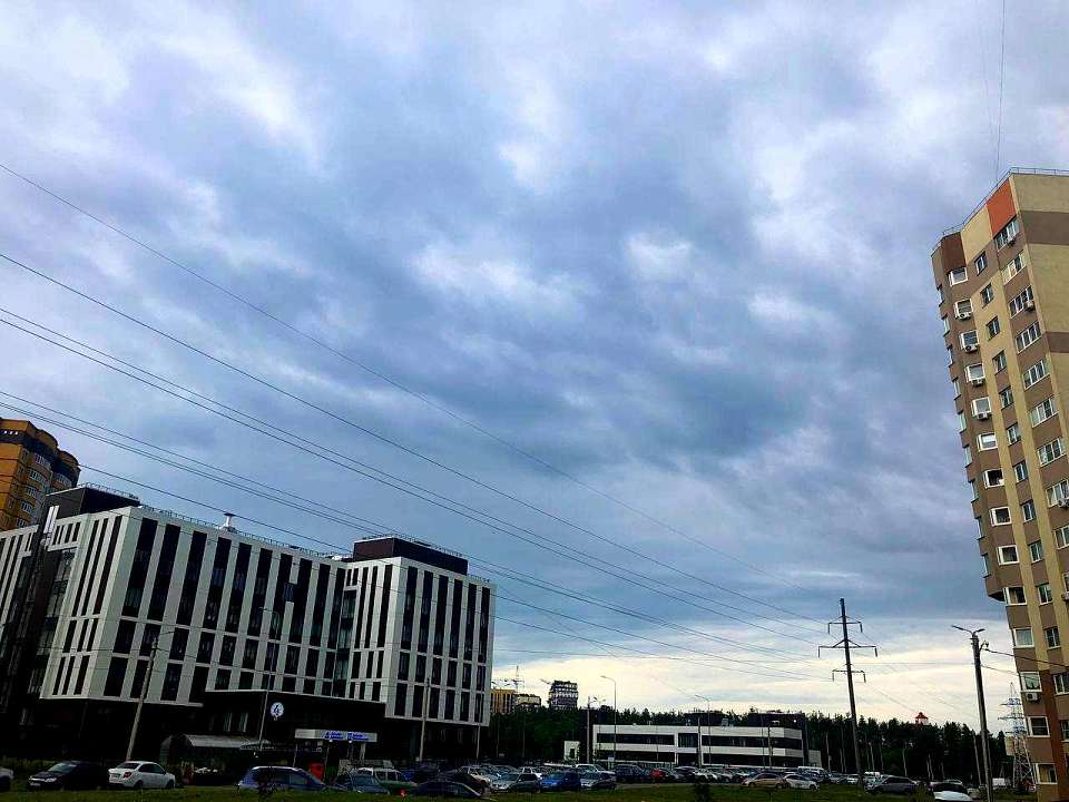 В Воронежской области небольшие дожди и сильный ветер ожидаются днем 5 апреля