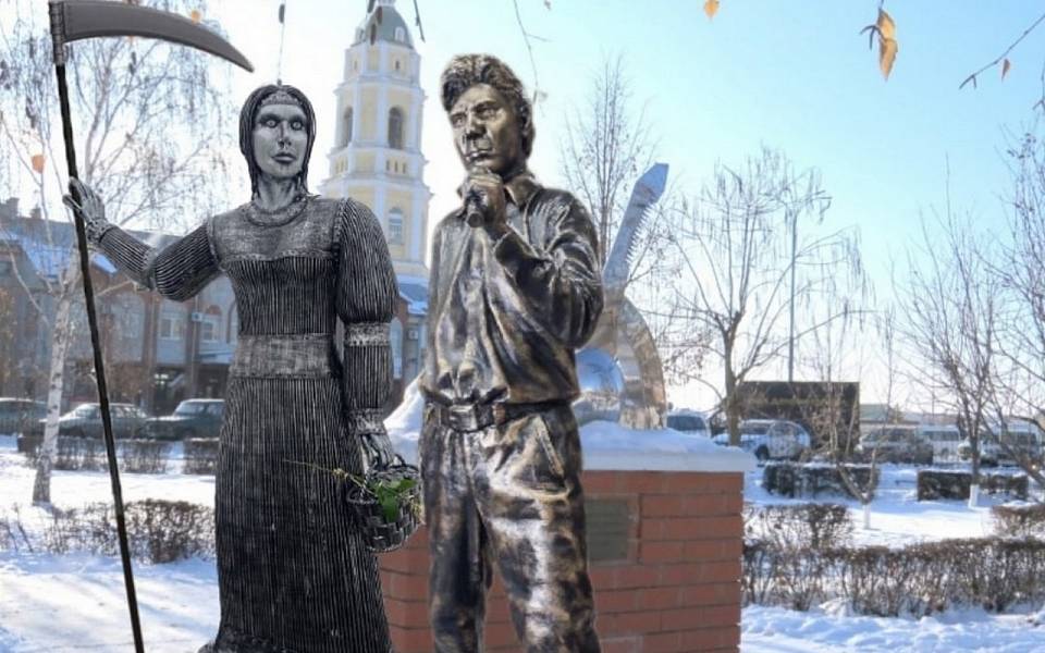 Воронежцы в соцсетях сравнили памятник Хою с постапокалиптической Алёнкой 